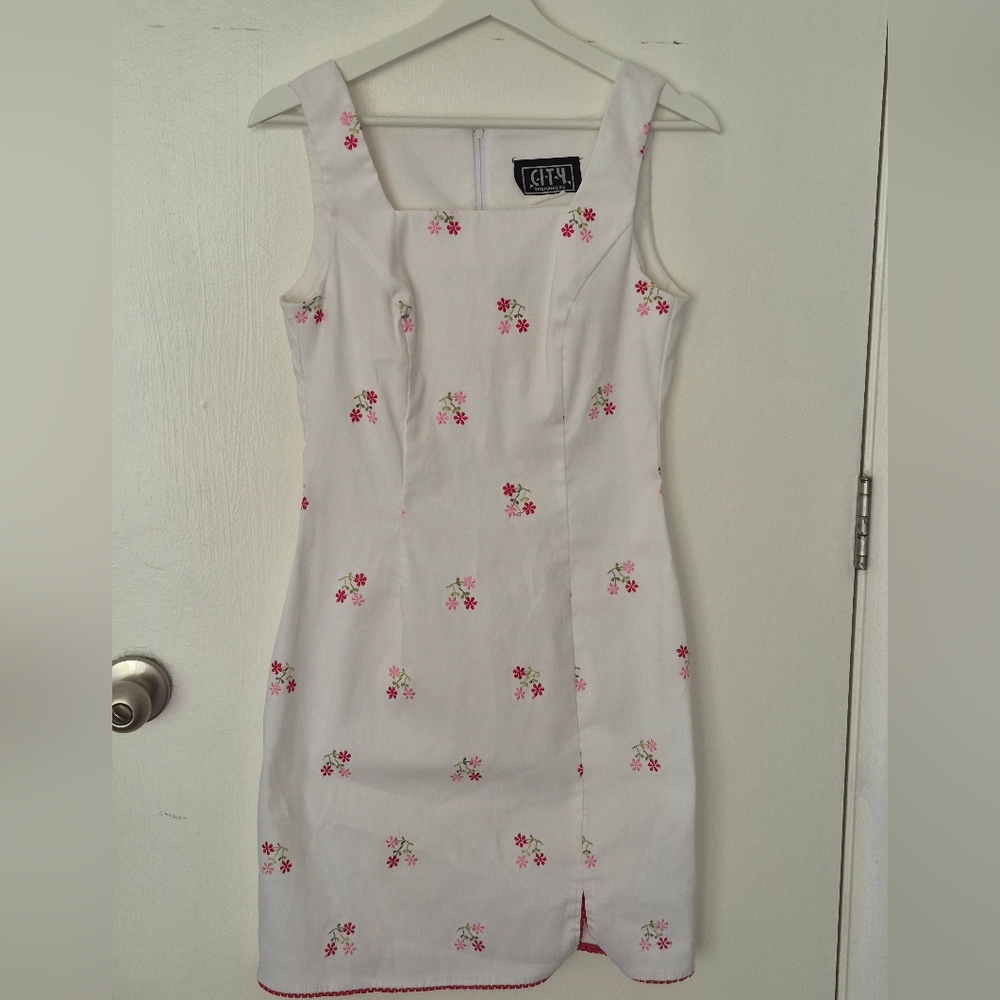City Triangles White Mini Dress with Pink Floral Embroidery.